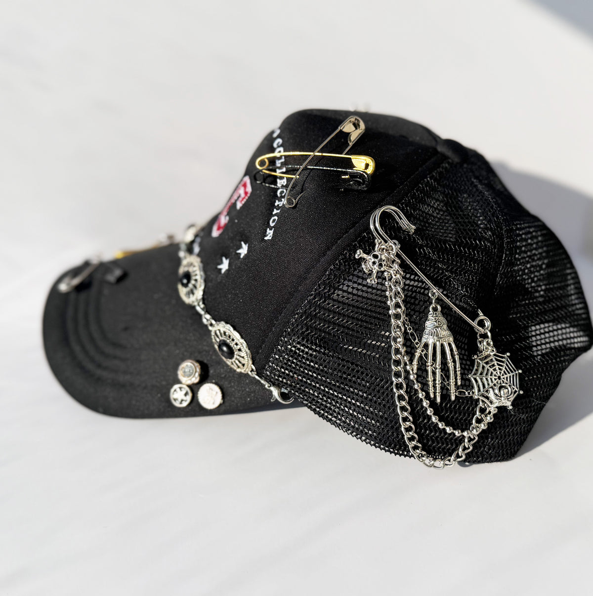 Made In Seconds Custom Black Trucker Hat with Accessories